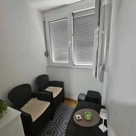 Bilino Polje * 泽尼察